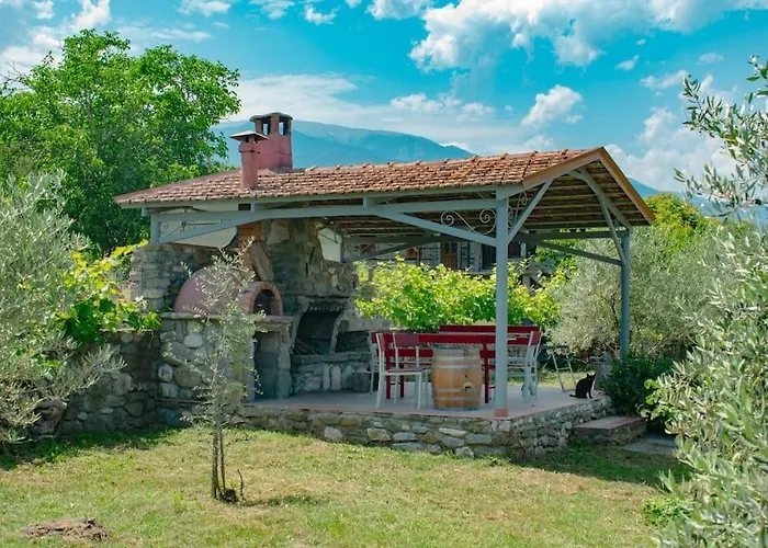 Σαλέ Zeusplace Skotina *